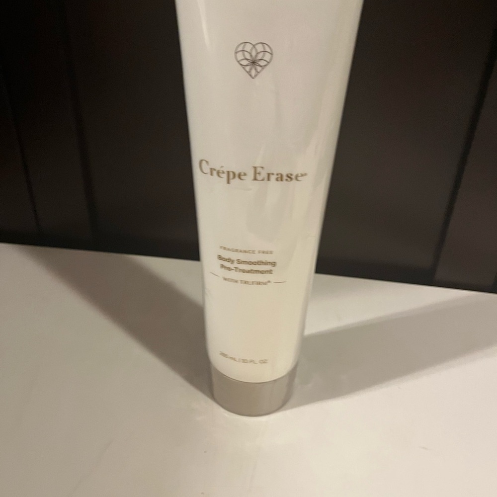 Crêpe Erase Body Smoothing Pre-Treatment - White
